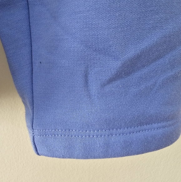 IZOD NWT Crewneck - Picture 2 of 7